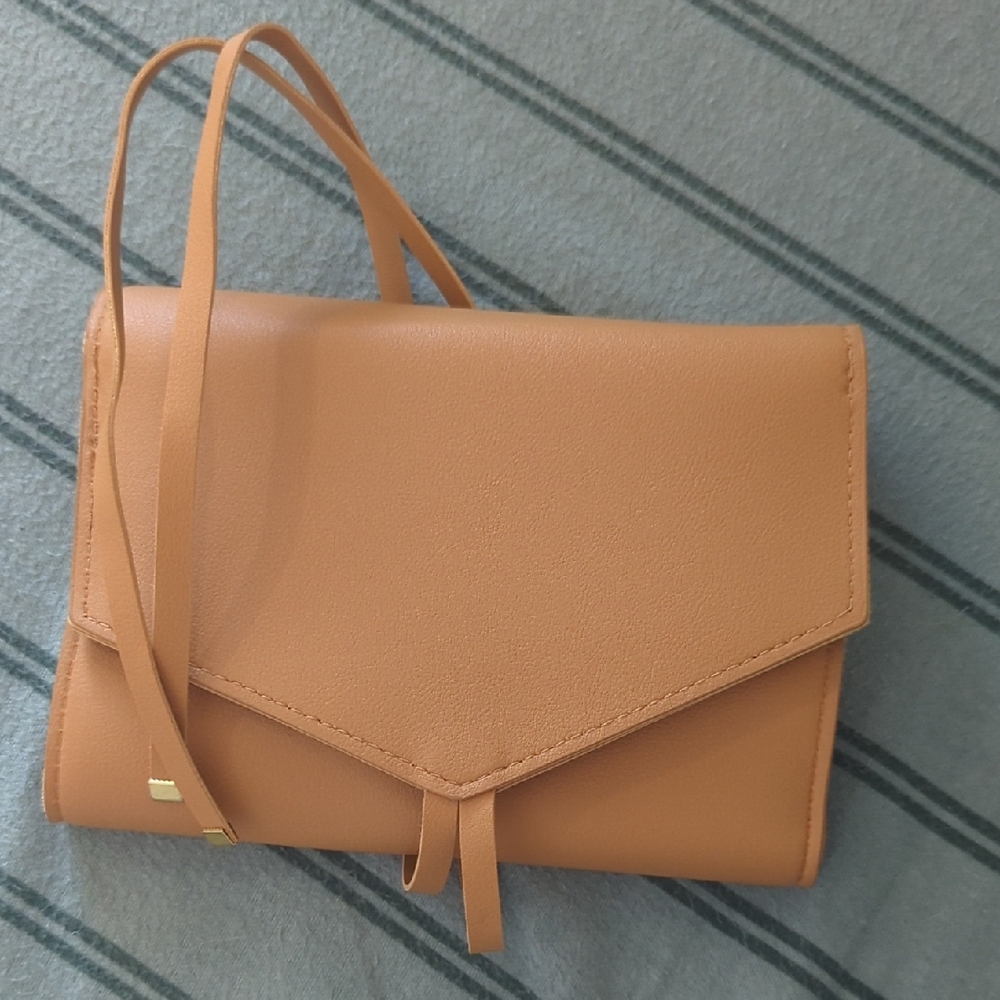 Glass Ladder & Co The Katherine Tan Vegan Leather Tech Organizer Roll Bag